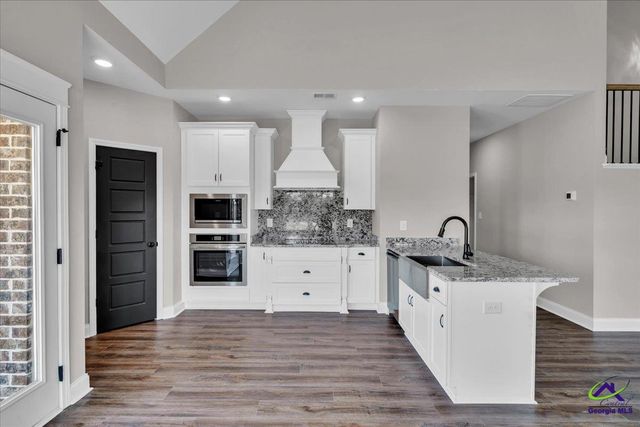 426 Burlington Drive, Macon, GA 31052