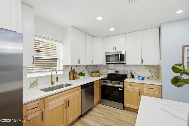 2839 TREASURE COVE Lane, Jacksonville, FL 32224