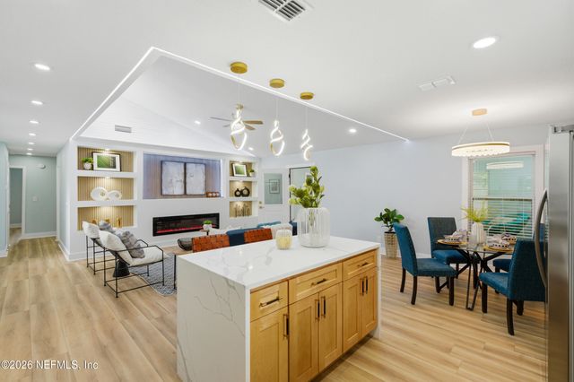 2839 TREASURE COVE Lane, Jacksonville, FL 32224