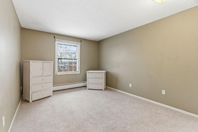 1023 Smetana Road 6, Hopkins, MN 55343