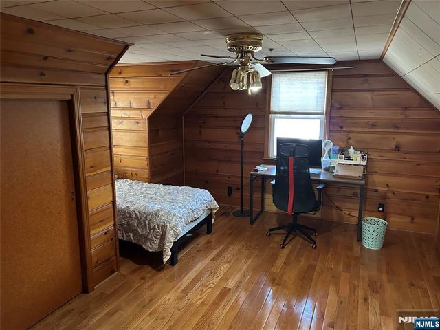 33 Haring Street, Closter, NJ 07624