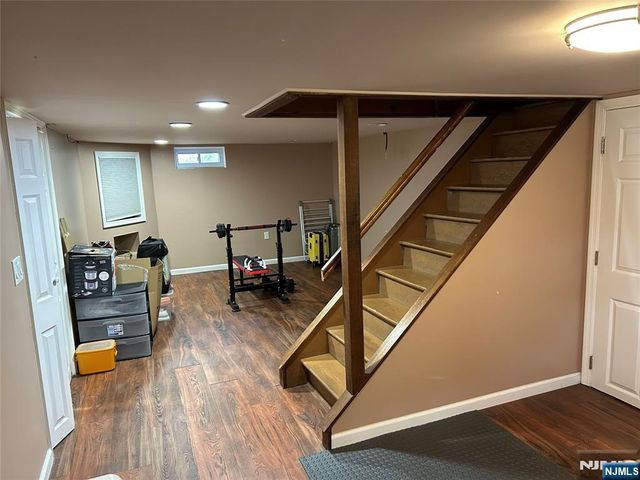 33 Haring Street, Closter, NJ 07624