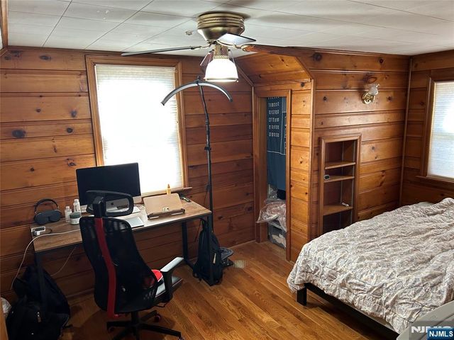 33 Haring Street, Closter, NJ 07624