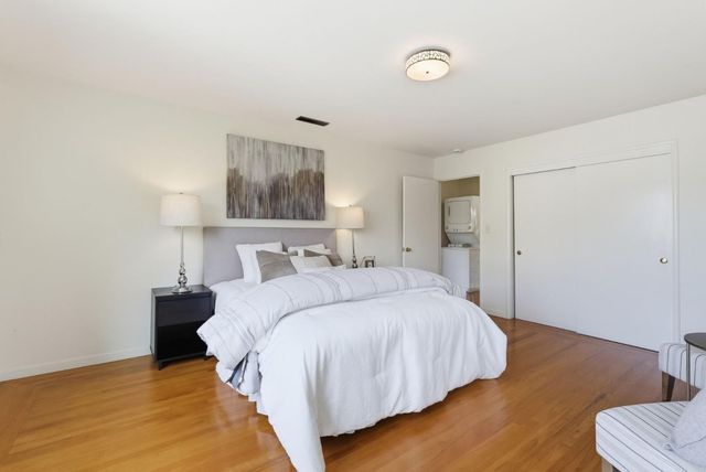 5887 Chabot Court, Oakland, CA 94618