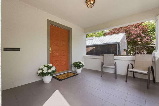 5887 Chabot Court, Oakland, CA 94618