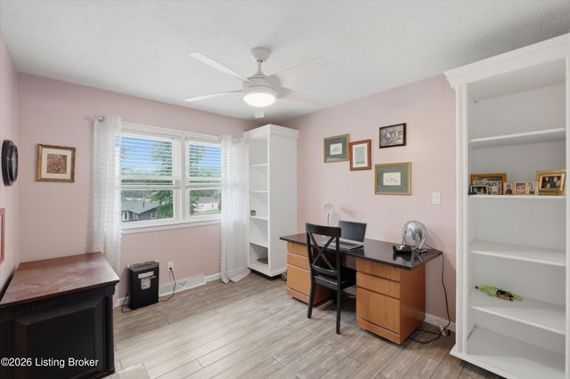 5404 Carol Way, Louisville, KY 40214