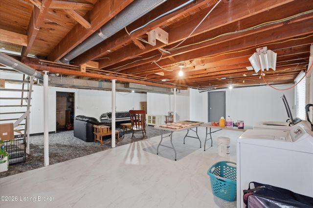 5404 Carol Way, Louisville, KY 40214