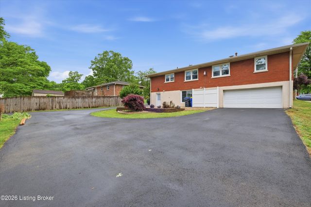 5404 Carol Way, Louisville, KY 40214