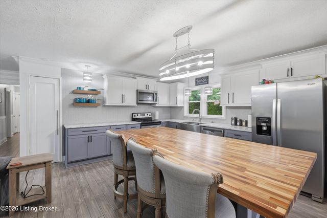 5404 Carol Way, Louisville, KY 40214