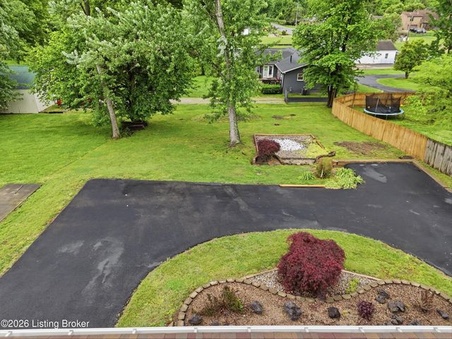 5404 Carol Way, Louisville, KY 40214