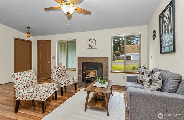 19709 SE 266th Place, Covington, WA 98042