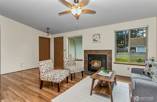 19709 SE 266th Place, Covington, WA 98042