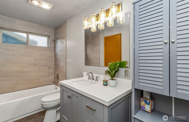 19709 SE 266th Place, Covington, WA 98042