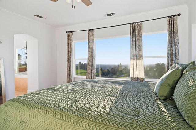 4090 Puzzlewood Ln, Auburn, CA 95602