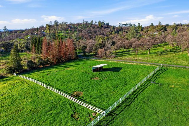 4090 Puzzlewood Ln, Auburn, CA 95602