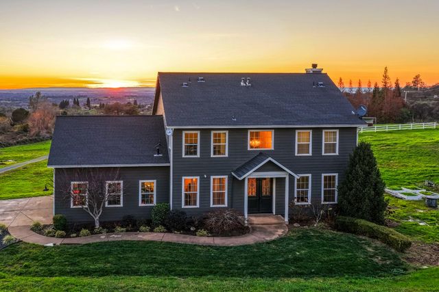 4090 Puzzlewood Ln, Auburn, CA 95602