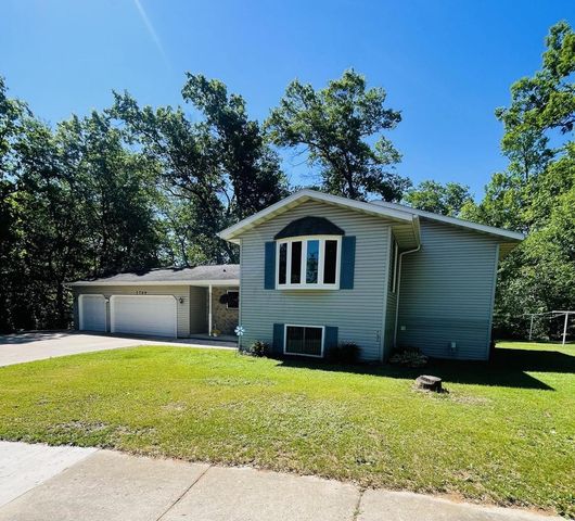 2769 CHIEF HILL DRIVE, Green Bay, WI 54313