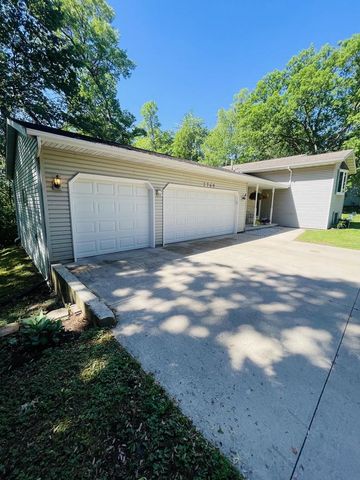 2769 CHIEF HILL DRIVE, Green Bay, WI 54313