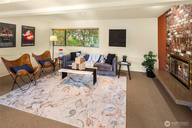 7407 180th Street SW, Edmonds, WA 98026
