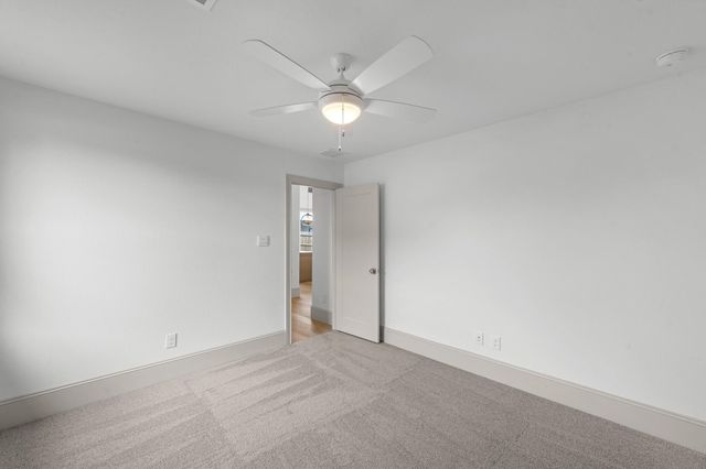 106 Wyndemere Drive, Montgomery, TX 77356