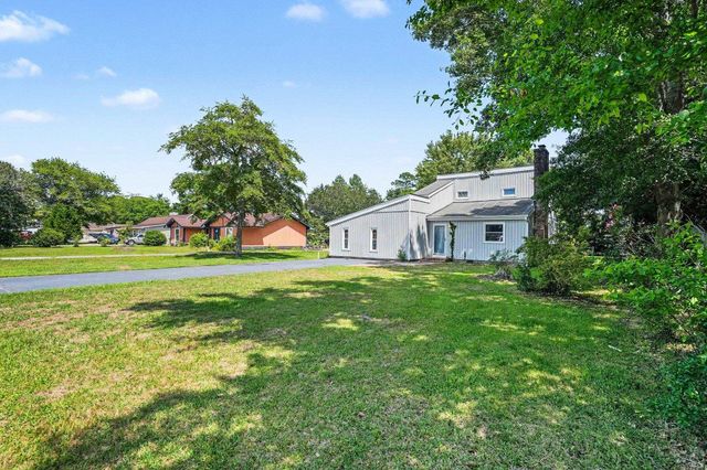 213 Caropine Dr., Surfside Beach, SC 29575