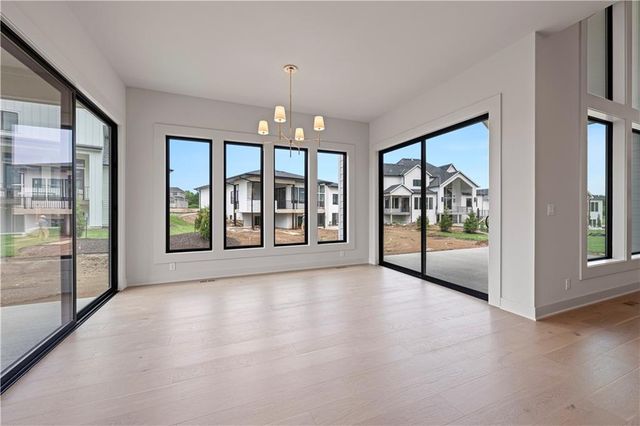 11807 W 181st Terrace, Overland Park, KS 66013