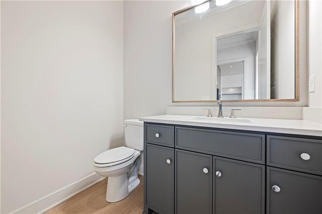 11807 W 181st Terrace, Overland Park, KS 66013