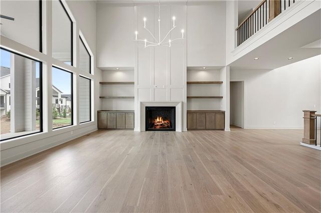 11807 W 181st Terrace, Overland Park, KS 66013