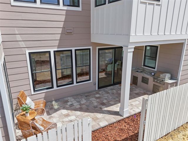 728 SW 131 STREET, Newberry, FL 32669