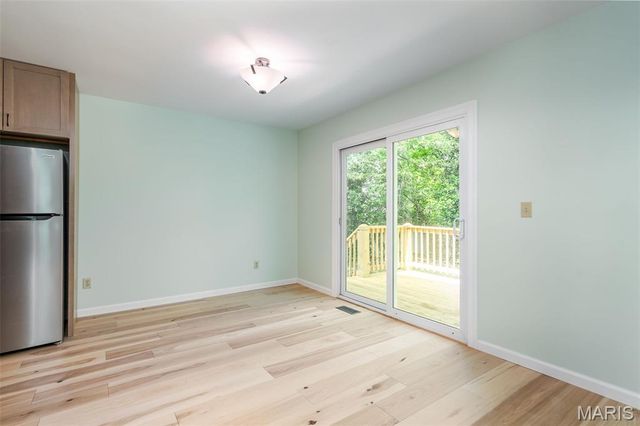 25 Madison Avenue, Washington, MO 63090