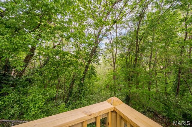 25 Madison Avenue, Washington, MO 63090