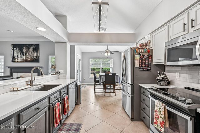 830 WELLHOUSE Drive, Jacksonville, FL 32220