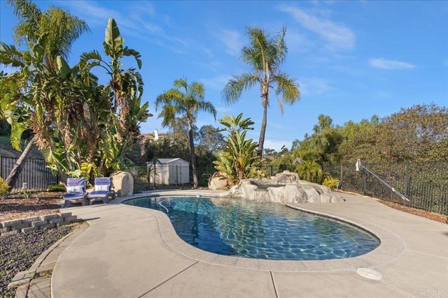 410 Woodland Lane, El Cajon, CA 92021