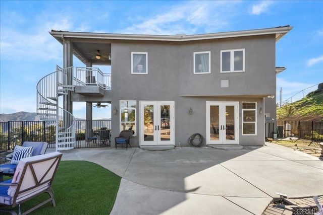 410 Woodland Lane, El Cajon, CA 92021