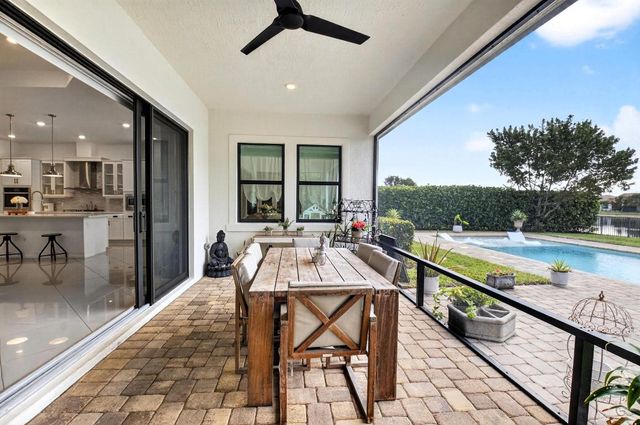 9244 Grand Prix Lane, Boynton Beach, FL 33472