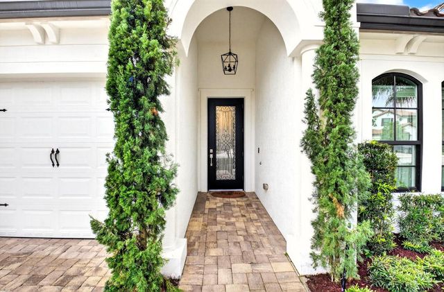 9244 Grand Prix Lane, Boynton Beach, FL 33472