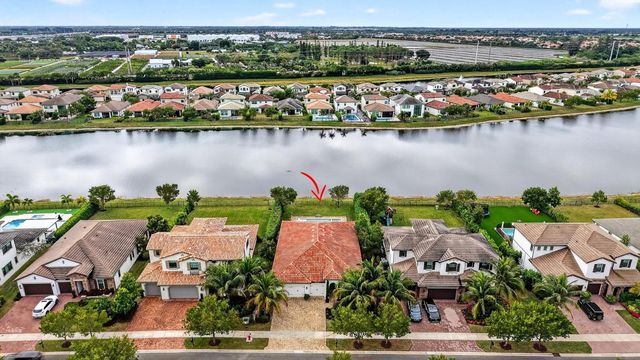 9244 Grand Prix Lane, Boynton Beach, FL 33472