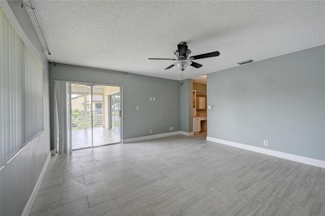 8760 AZALEA Court 203, Tamarac, FL 33321