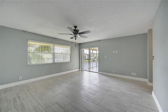 8760 AZALEA Court 203, Tamarac, FL 33321