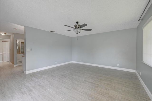 8760 AZALEA Court 203, Tamarac, FL 33321