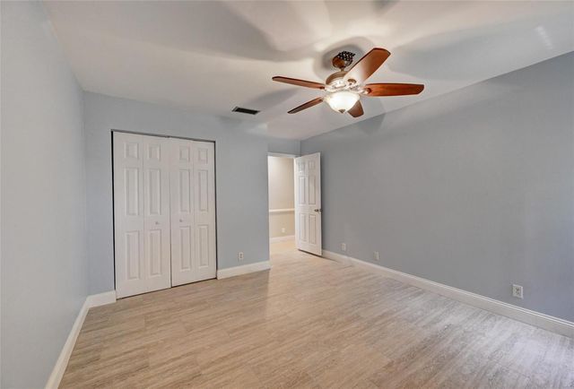 8760 AZALEA Court 203, Tamarac, FL 33321