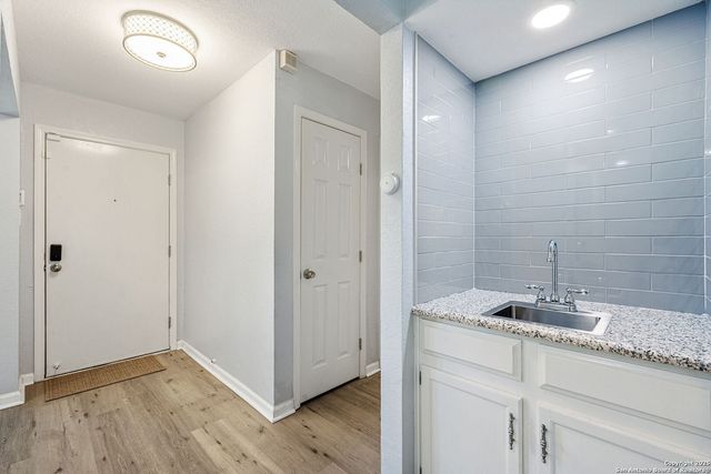 5638 Timber Wagon, San Antonio, TX 78250