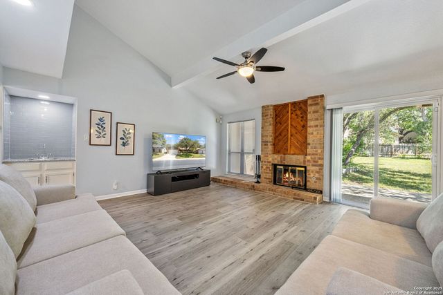 5638 Timber Wagon, San Antonio, TX 78250