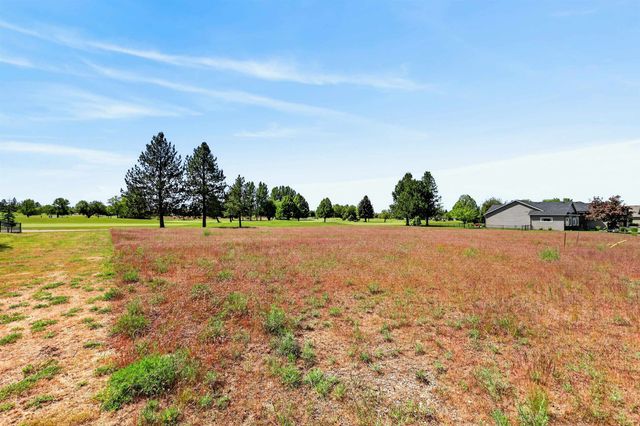 1438 E 12TH St, Deer Park, WA 99006