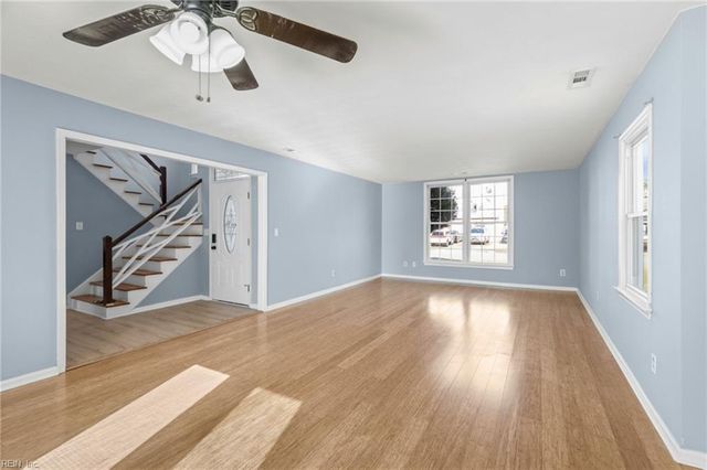 4521 Van Dyck DR, Virginia Beach, VA 23456