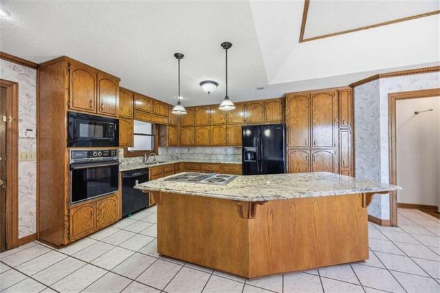 111 Bear Creek Trail, Hampton, GA 30228