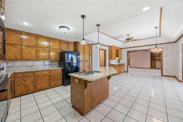 111 Bear Creek Trail, Hampton, GA 30228
