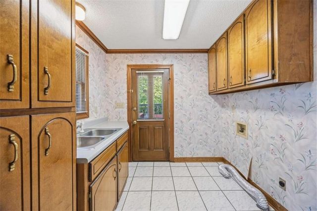 111 Bear Creek Trail, Hampton, GA 30228