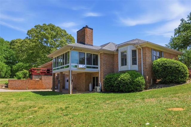 111 Bear Creek Trail, Hampton, GA 30228