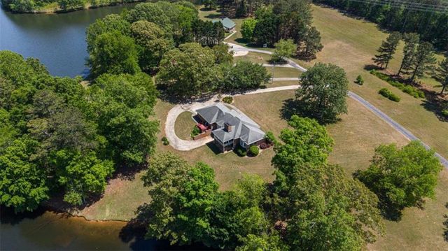 111 Bear Creek Trail, Hampton, GA 30228